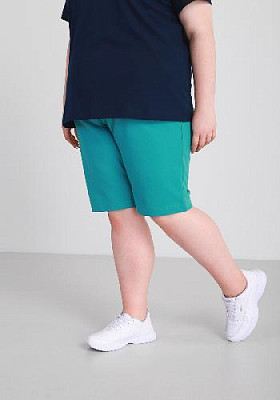 Shorts color: Turquoise