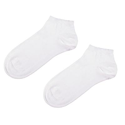 Short socks color: White