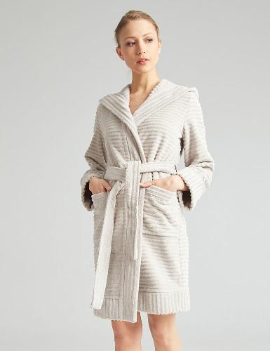 Dressing gowns for women