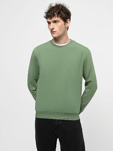 Sweatshirt Color: Herbal green