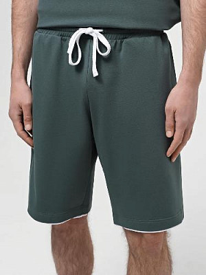 Shorts color: Light green