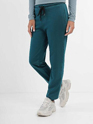 Pants color: Dark turquoise
