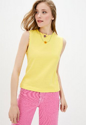 Vest color: Yellow