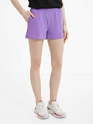 Shorts color: Lilac