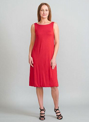 Dress with an open back color: Red