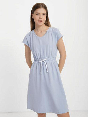 Dress color: Light blue