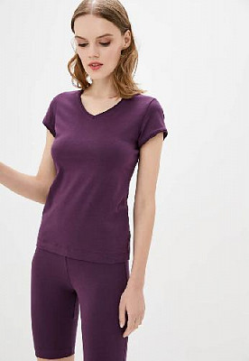 T-shirt with untreated edges color: Plum