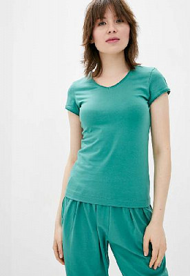 T-shirt with untreated edges color: Turquoise