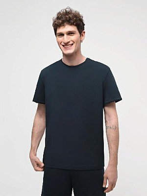 T-shirt with untreated edges color: Dark green