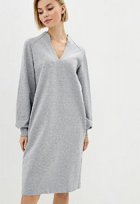 Dress color: Light gray