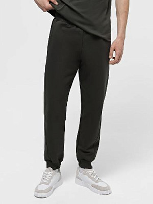Cuff pants color: Khaki