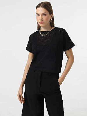 Mesh top color: Black