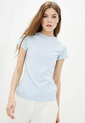 T-shirt color: Light blue