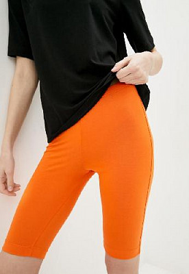 Shorts color: Orange
