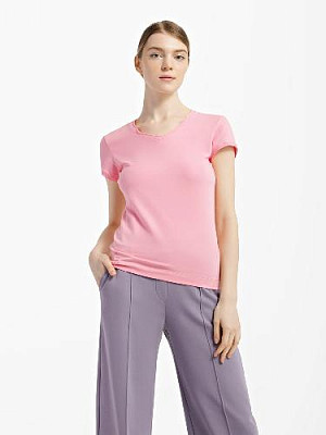 T-shirt with untreated edges color: Pink