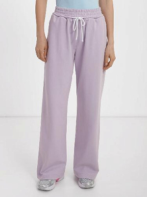 Wide pants color: Light lilac