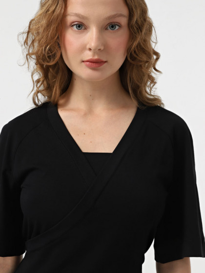 Dress with a V-neckline