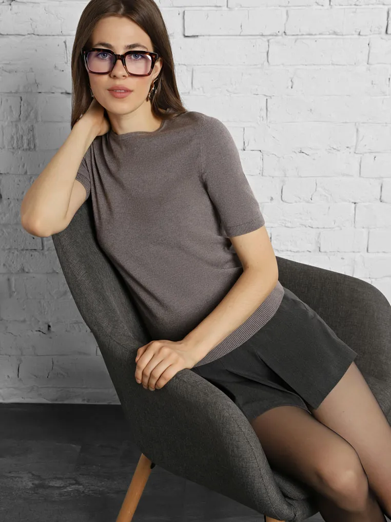 Футболка в'язана