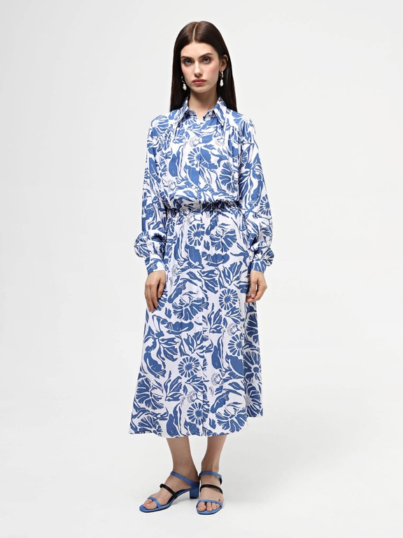 Dress with a print
