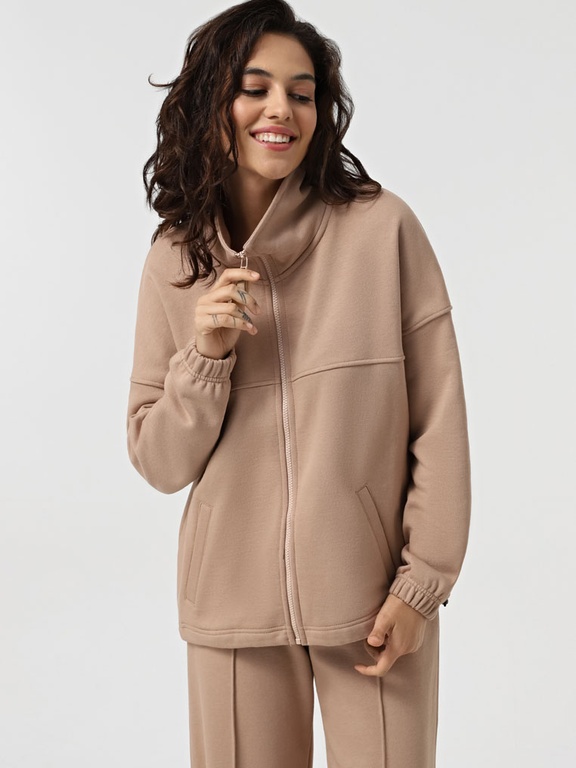 Insulated sweatshirt