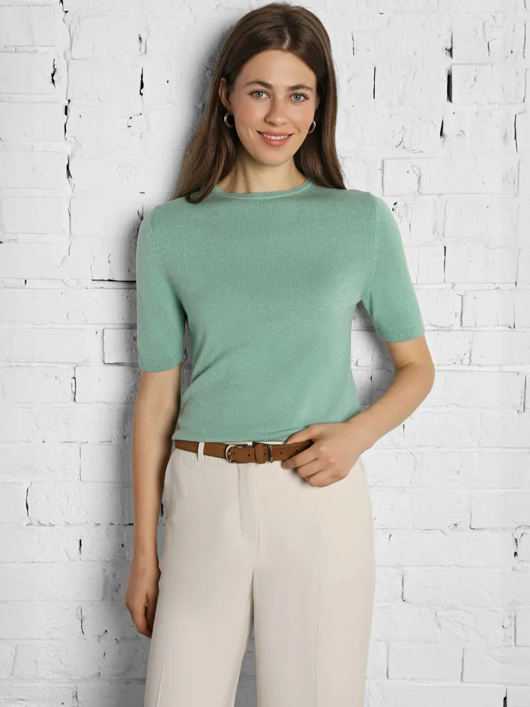 Футболка вязаная