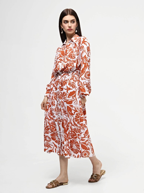 Dress with a print