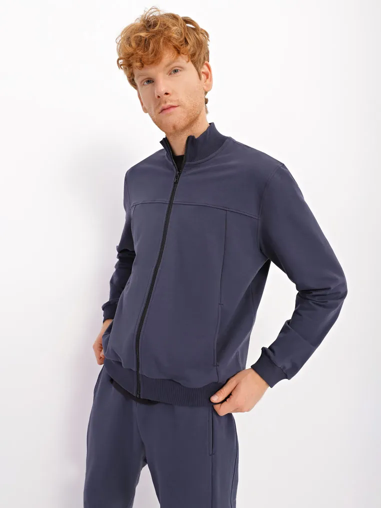 Sweatshirt With Zipper 