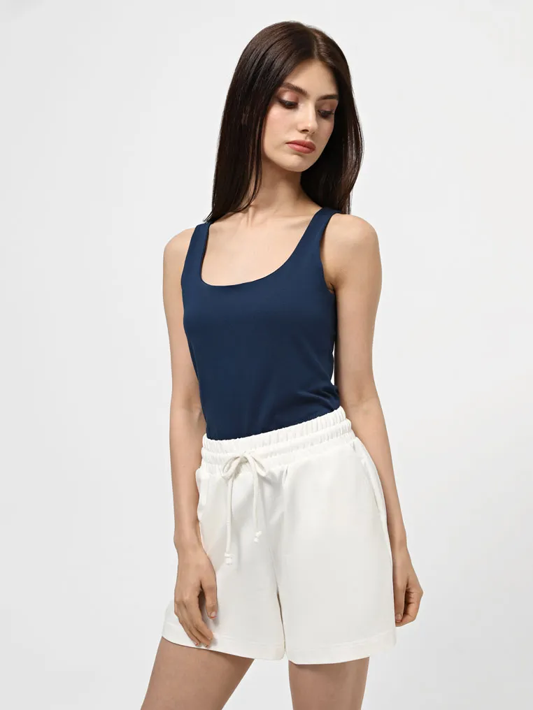 T-shirt with wide brims