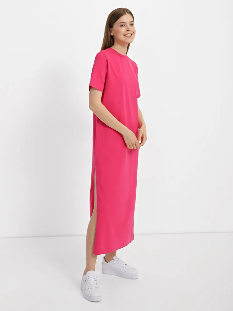 Dress with a slit