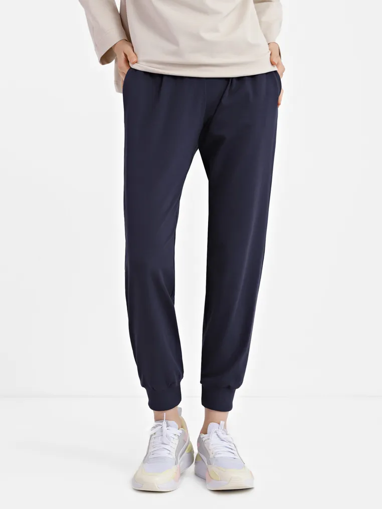 Штани на манжетах