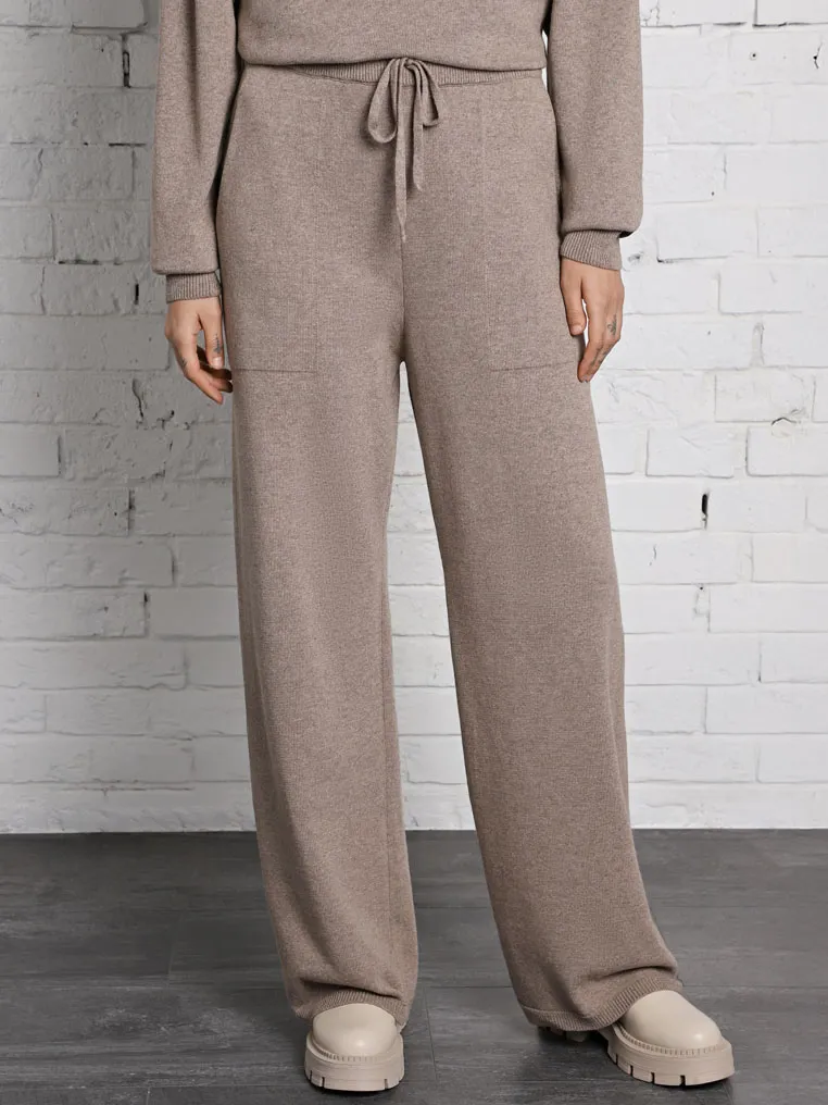 Knitted pants
