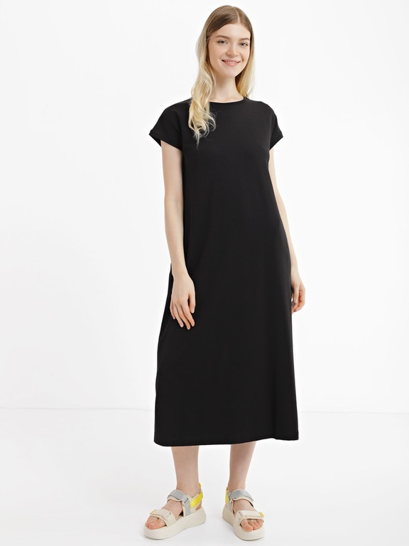 Sheath dress