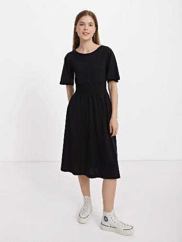 Dress with an elastic insert Color: Black