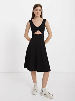 Сукня з вирізом колiр: Чорний