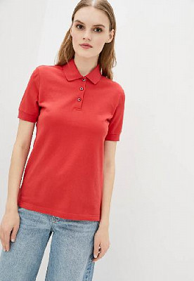 Polo shirt color: Red