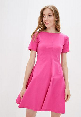 Dress color: Fuchsia